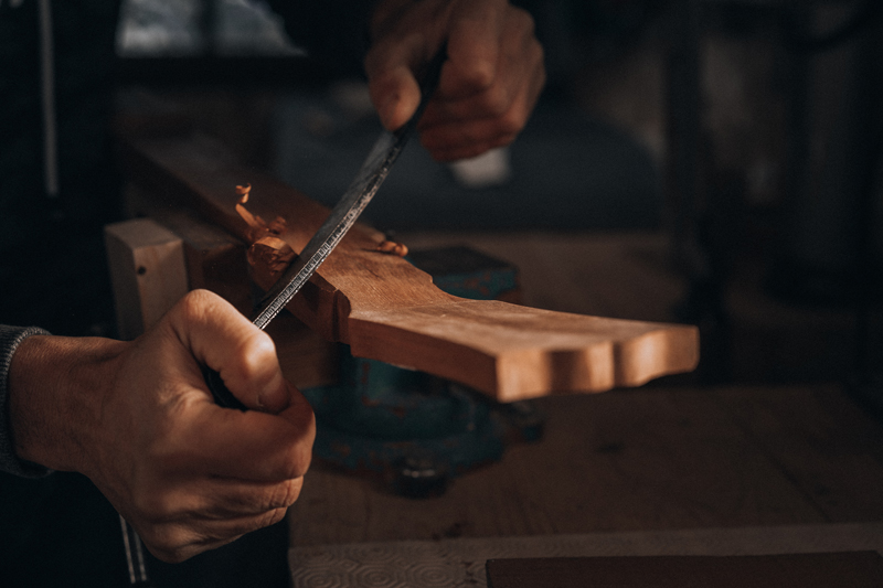 Laurent SAMMARRO - Artisan Luthier à Annecy et Villaz