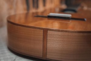 Laurent SAMMARRO - Artisan Luthier à Annecy et Villaz