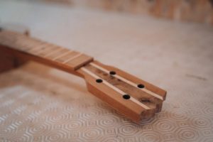 Laurent SAMMARRO - Artisan Luthier à Annecy et Villaz