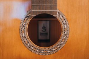 Laurent SAMMARRO - Artisan Luthier à Annecy et Villaz