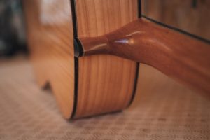 Laurent SAMMARRO - Artisan Luthier à Annecy et Villaz